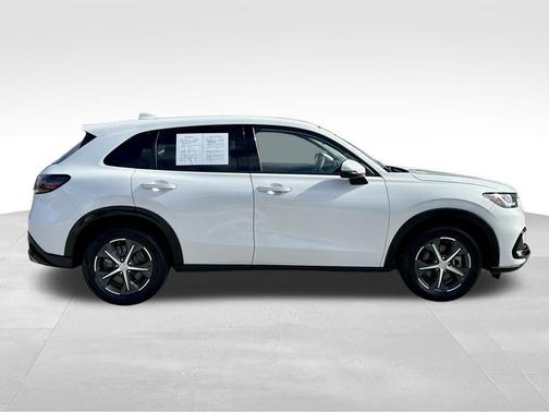 Platinum White Pearl 2023 Honda HR-V EX-L
