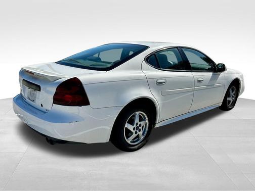 2004 Pontiac Grand Prix GT1