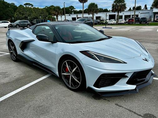 2022 Chevrolet Corvette Stingray w/3LT