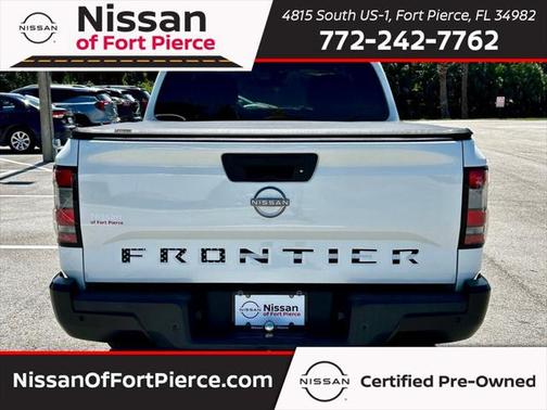 2022 Nissan Frontier S
