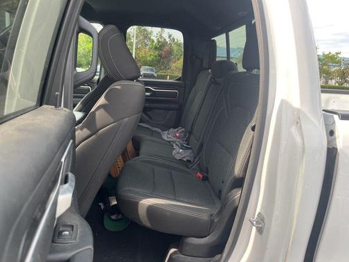 Bright White Clearcoat 2020 RAM 1500 Big Horn/Lone Star