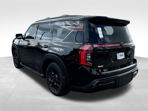 2025 Nissan Armada PRO-4X 4WD