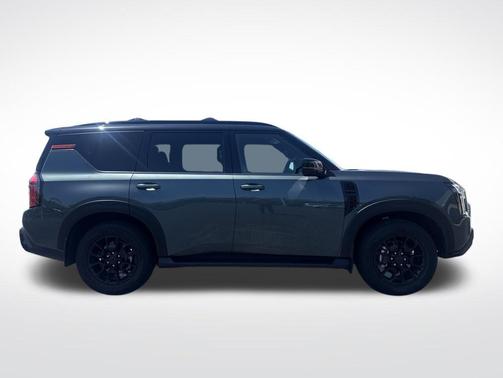 Alpine Metallic/Super Black 2025 Nissan Armada PRO-4X 4WD