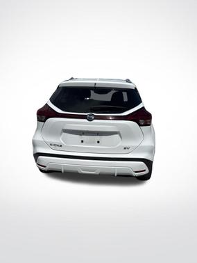 Fresh Powder 2021 Nissan Kicks SV