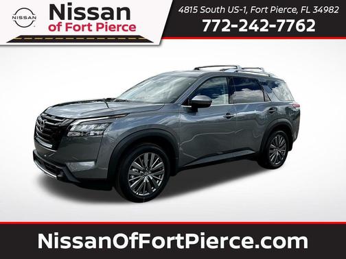 2025 Nissan Pathfinder SL FWD