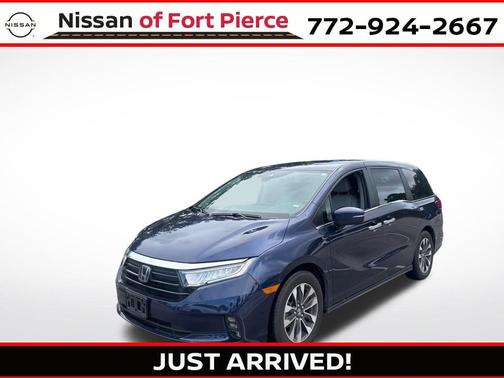 Crystal Black Pearl 2024 Honda Odyssey EX-L