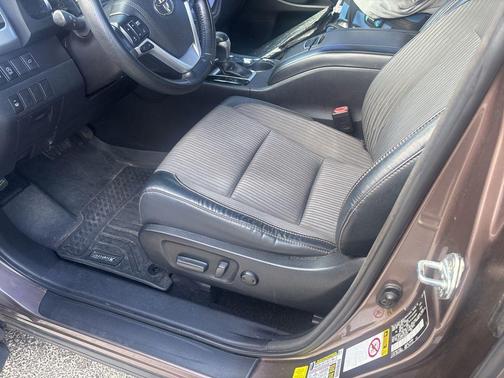 2018 Toyota Highlander LE Plus