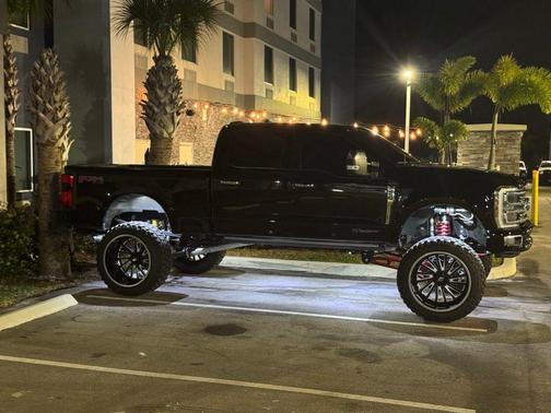 2024 Ford F-250 Platinum