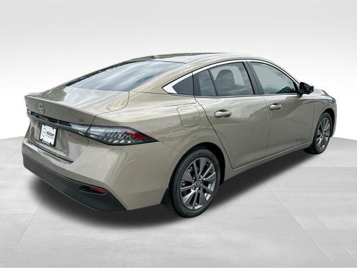 Imperial Bronze 2026 Nissan Sentra SL