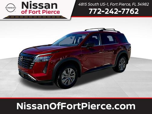 2026 Nissan Pathfinder SV