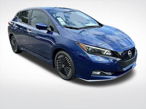 2024 Nissan Leaf SV PLUS
