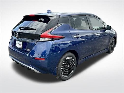 2024 Nissan Leaf SV PLUS