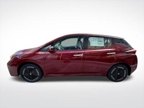 2025 Nissan Leaf SV PLUS