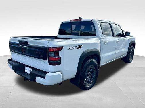 Glacier White 2026 Nissan Frontier PRO-X