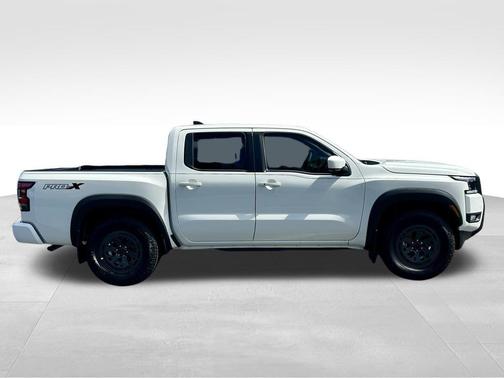 Glacier White 2026 Nissan Frontier PRO-X