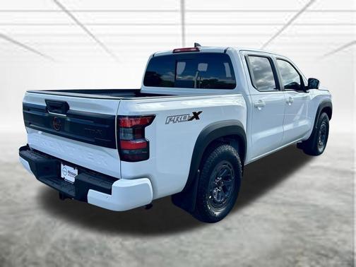 Glacier White 2026 Nissan Frontier PRO-X