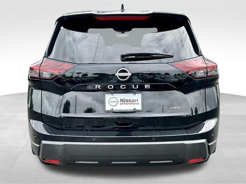2025 Nissan Rogue S
