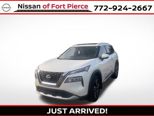 Pearl White Tricoat 2022 Nissan Rogue Platinum