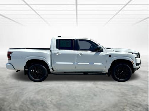 Glacier White 2026 Nissan Frontier SV