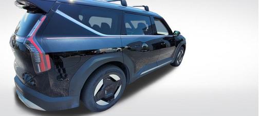 Ebony Black 2026 Kia EV9 Wind