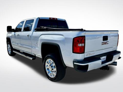2019 GMC Sierra 2500 Denali
