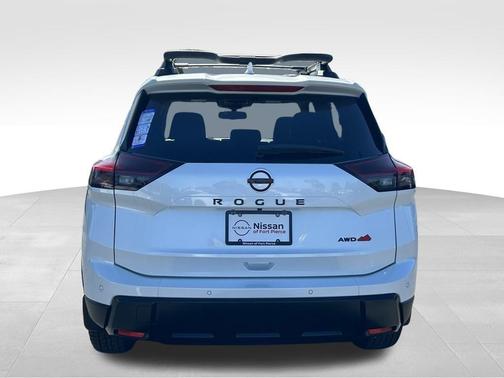 2025 Nissan Rogue Rock Creek