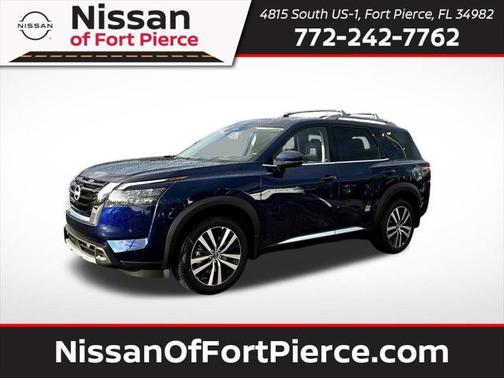 2025 Nissan Pathfinder Platinum 4WD