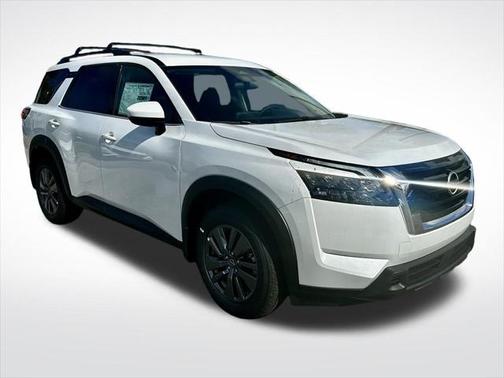 2025 Nissan Pathfinder SV FWD