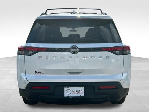 2025 Nissan Pathfinder SV FWD