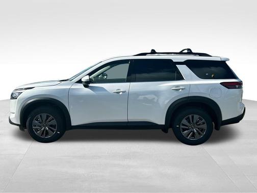 2025 Nissan Pathfinder SV FWD