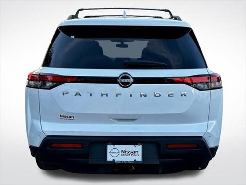 2025 Nissan Pathfinder SV FWD