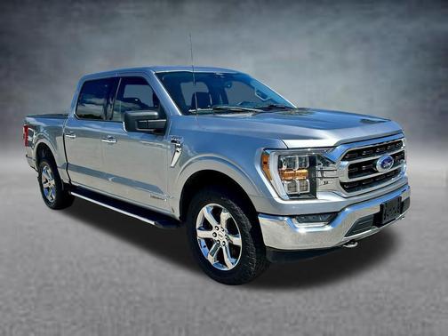 Iconic Silver Metallic 2021 Ford F-150 XLT