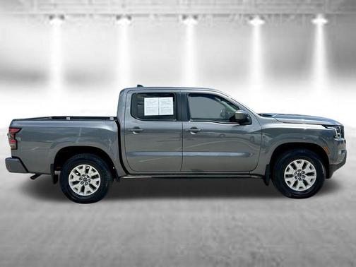 Gun Metallic 2023 Nissan Frontier SV