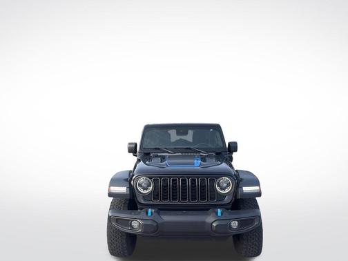 Black Clearcoat 2024 Jeep Wrangler 4xe Rubicon