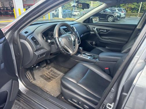 2018 Nissan Altima 2.5 SR