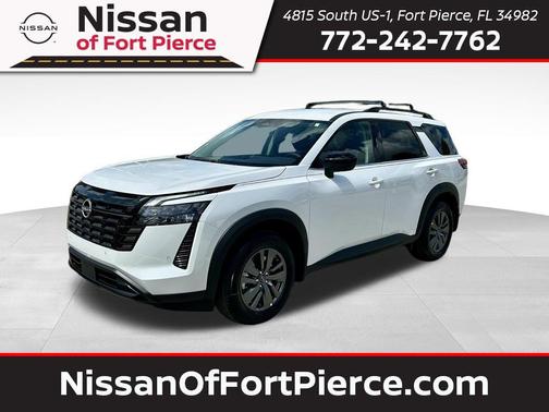 2026 Nissan Pathfinder SV