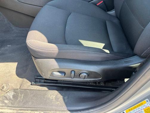 Sterling Gray Metallic 2024 Chevrolet Malibu FWD 1LT