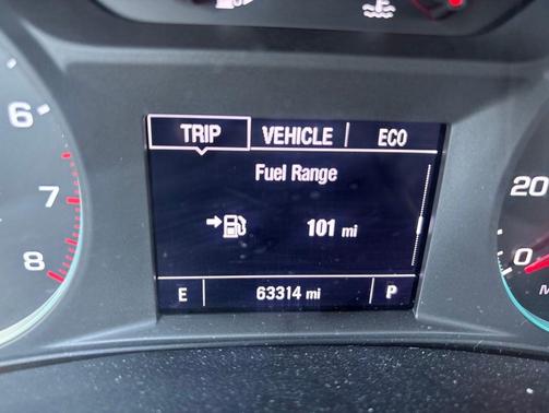 Sterling Gray Metallic 2024 Chevrolet Malibu FWD 1LT