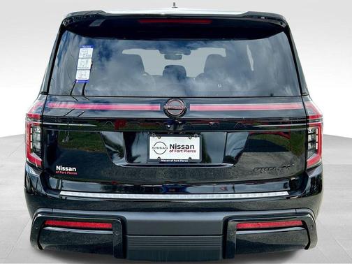 2025 Nissan Armada PRO-4X 4WD