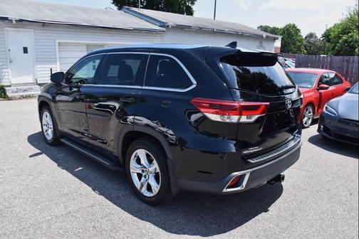 2017 Toyota Highlander Limited