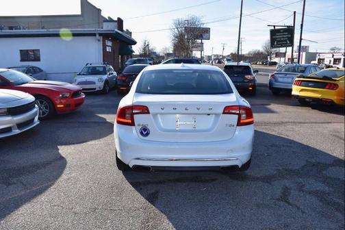 2016 Volvo S60 Inscription T5 Drive-E Premier