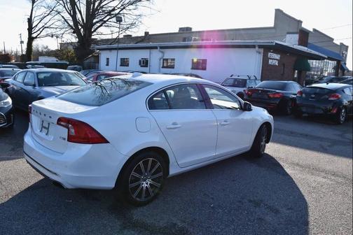 2016 Volvo S60 Inscription T5 Drive-E Premier