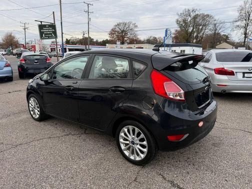 2014 Ford Fiesta SE