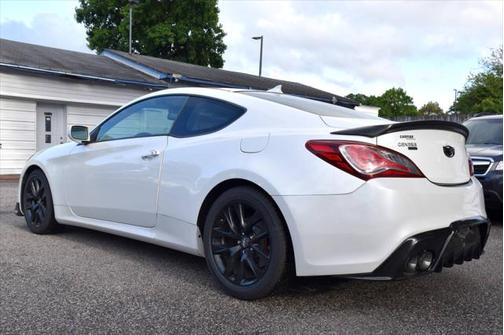 2013 Hyundai Genesis Coupe 2.0T Premium