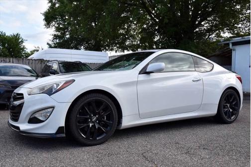 2013 Hyundai Genesis Coupe 2.0T Premium