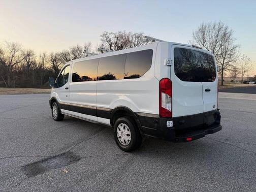 2015 Ford Transit-350 XLT