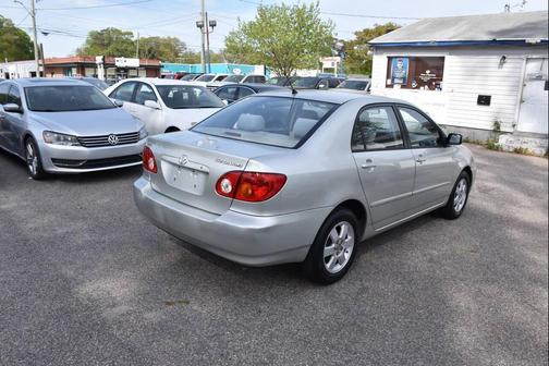 2004 Toyota Corolla CE