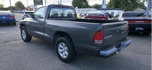 2004 Dodge Dakota Sport