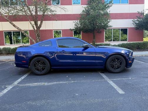 2014 Ford Mustang V6 Premium