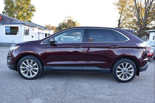 2017 Ford Edge Titanium